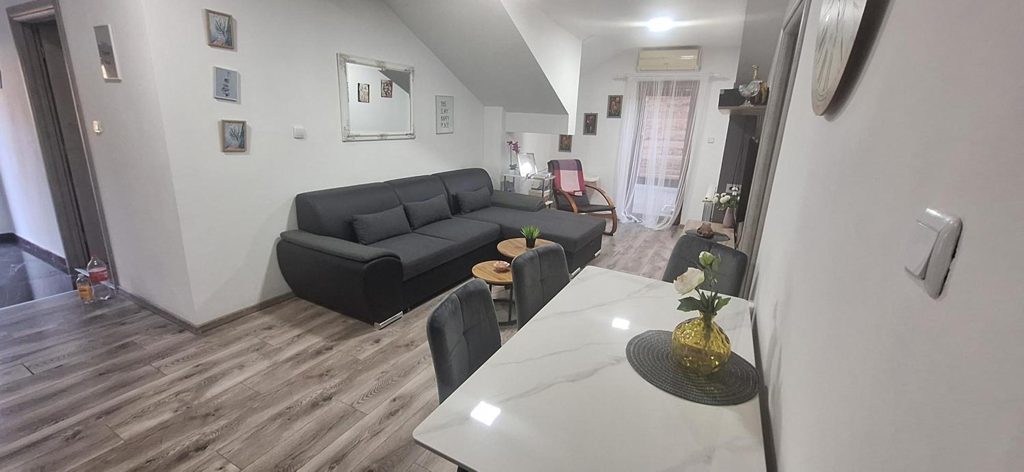 Apartman Dujmovic 1 Оточац Экстерьер фото